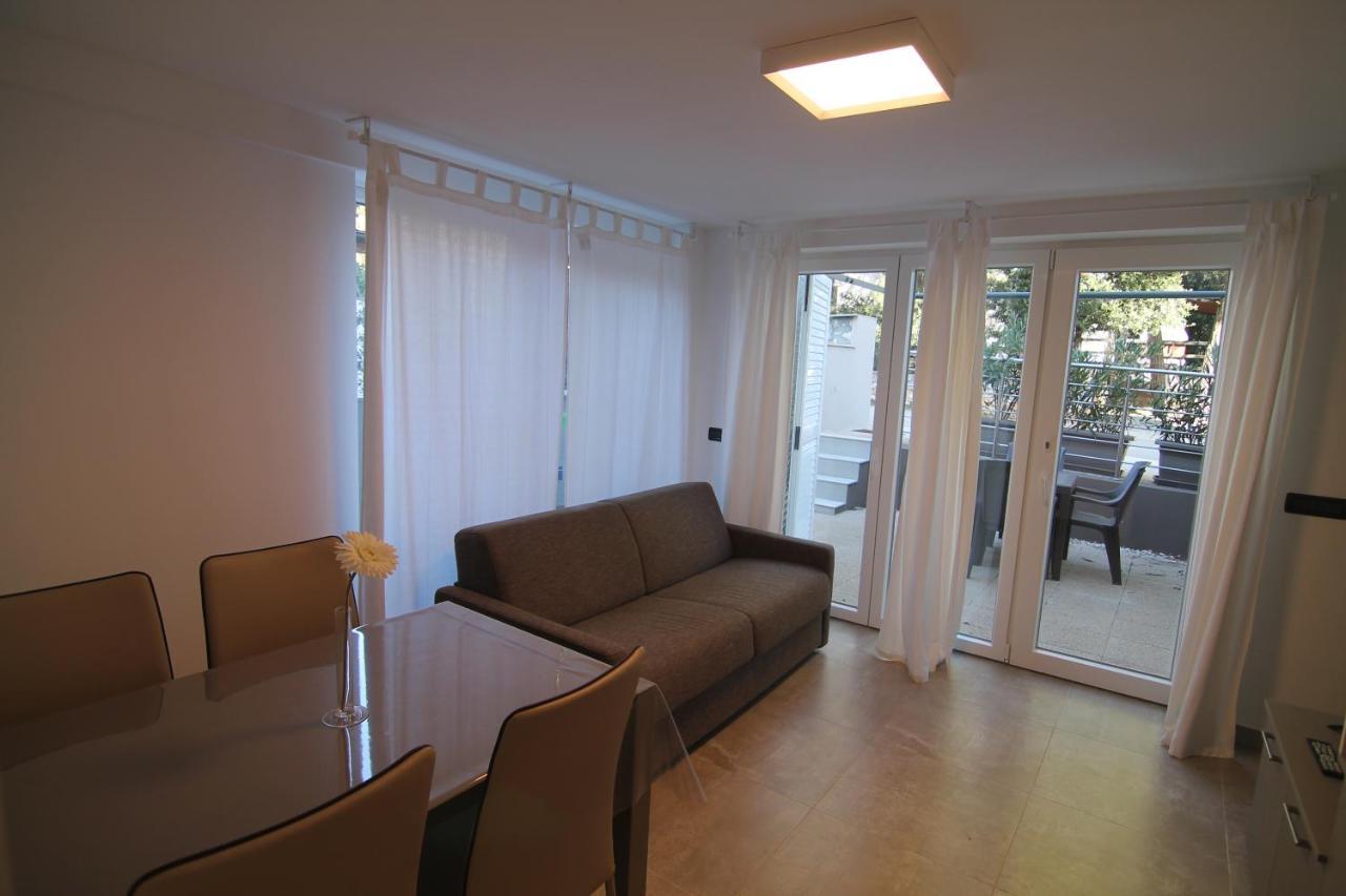 Seahouse 114 Aparthotel Mali Lošinj Buitenkant foto