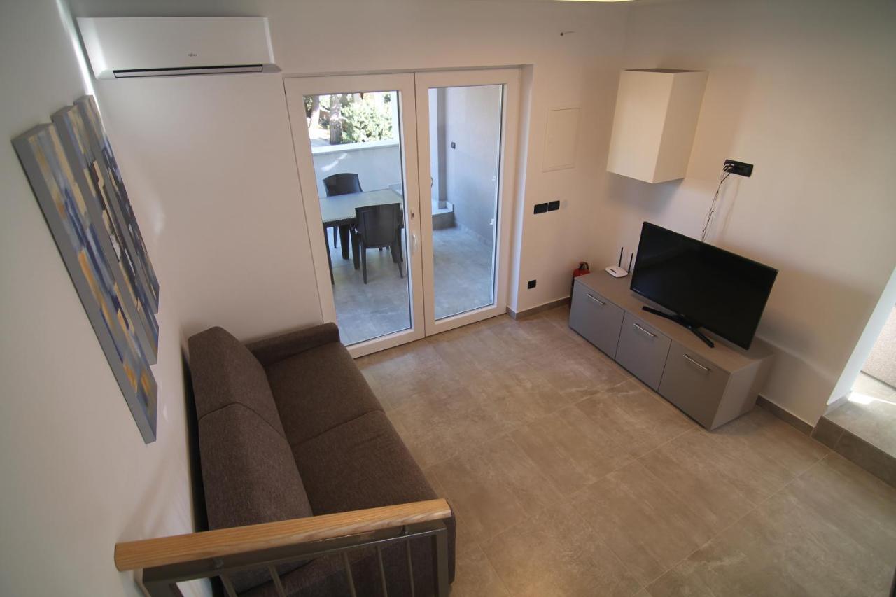 Seahouse 114 Aparthotel Mali Lošinj Buitenkant foto