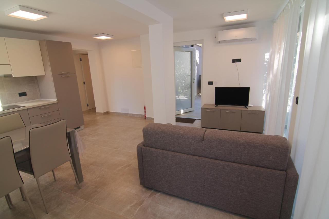 Seahouse 114 Aparthotel Mali Lošinj Buitenkant foto