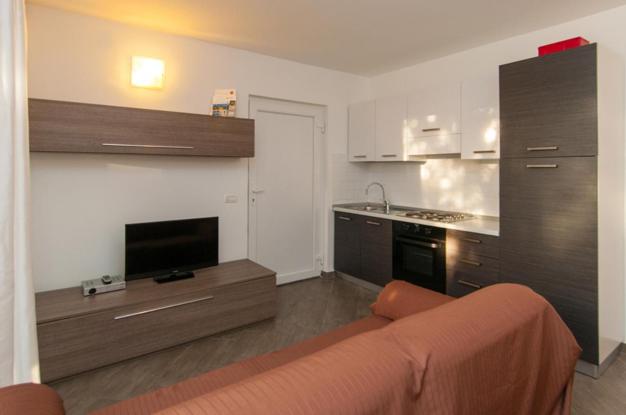 Seahouse 114 Aparthotel Mali Lošinj Buitenkant foto