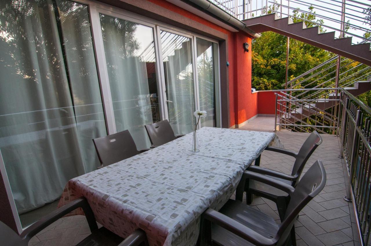 Seahouse 114 Aparthotel Mali Lošinj Buitenkant foto