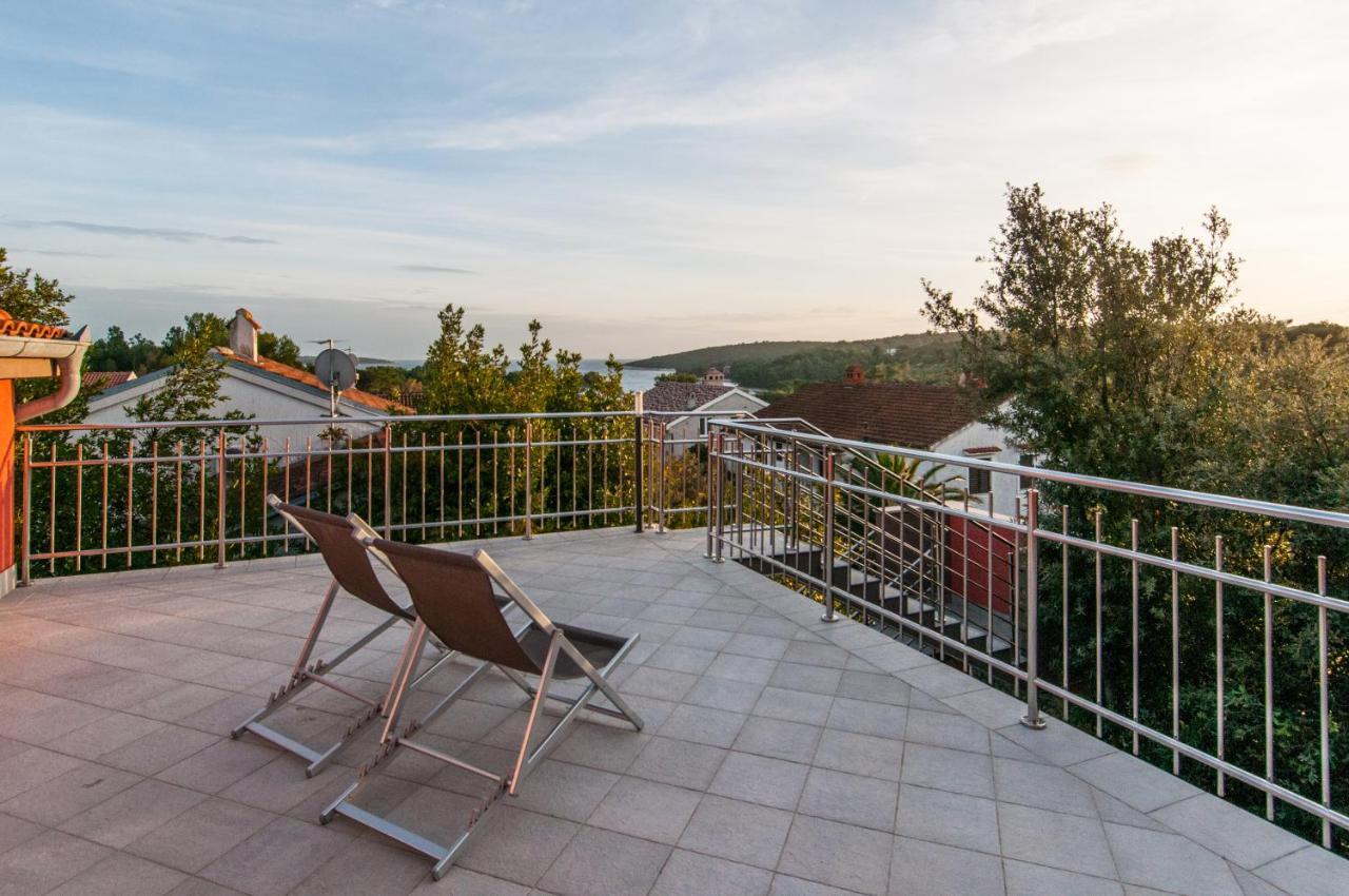 Seahouse 114 Aparthotel Mali Lošinj Buitenkant foto