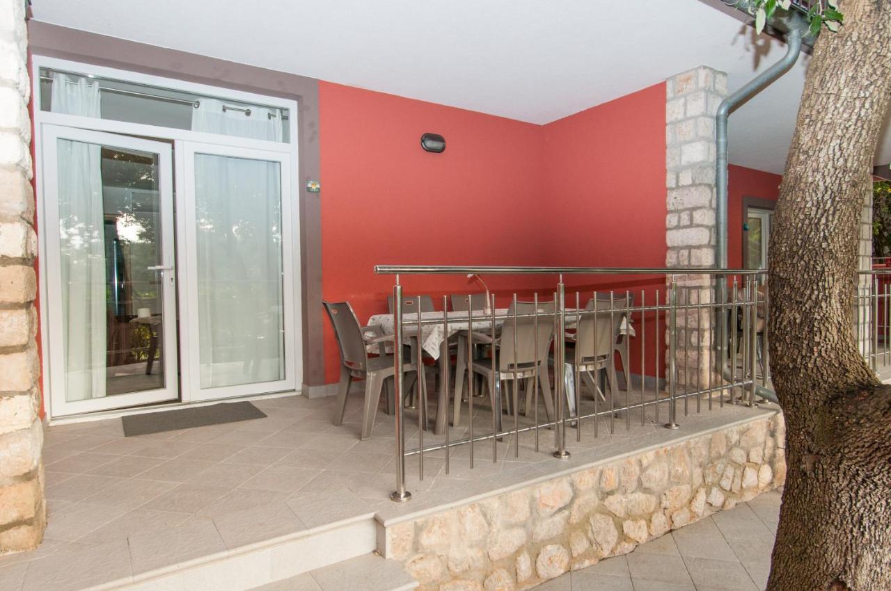 Seahouse 114 Aparthotel Mali Lošinj Buitenkant foto
